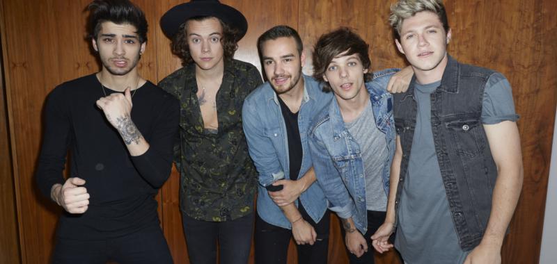 7. One Direction - Four: 1.936.000 copias